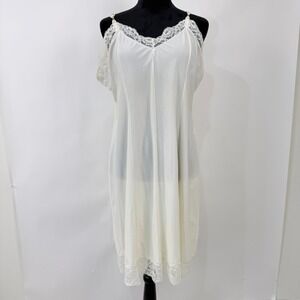Vtg 70s 80s Dutchmaid Nylon Ivory Slip Dress Nightgown Chemise Size 42 (Large?)